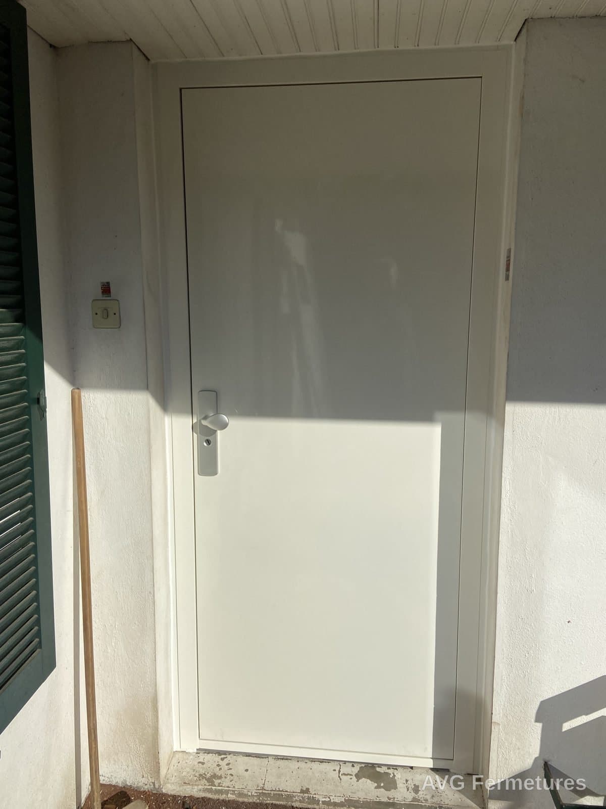 Porte blindée laquée blanche